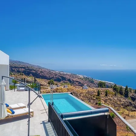 Casa Piccola Stella וילה טיחראפה